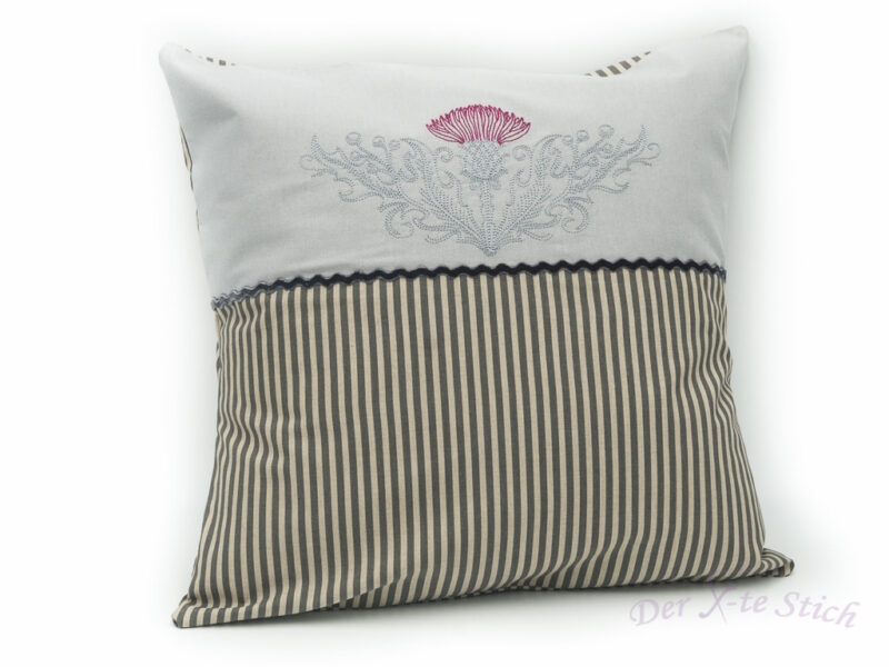 Besticktes Kissen "Chardon"
