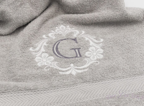 DXS_PP_4821_8 Handtuch mit edler Monogramm Stickerei